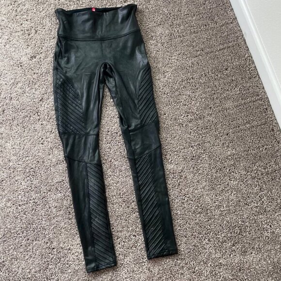 SPANX MOTO LEGGINS FAUX LEATHER HIGH WAIST SZ S PERFECT SHAPE BIKER GOTH CORE - Picture 14 of 16